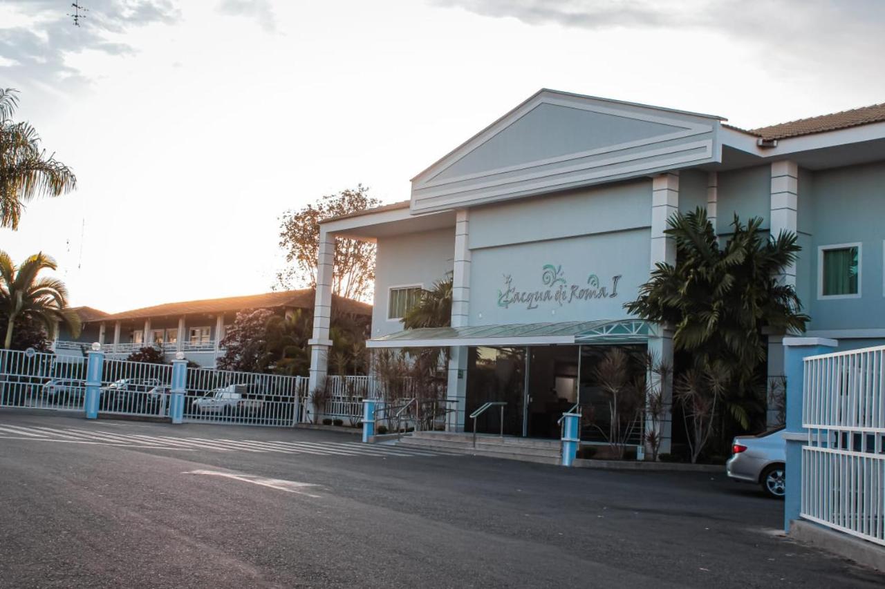 Lacqua Di Roma, Com Fogao Geladeira E Parque Aquatico 24H Caldas Novas Exterior foto